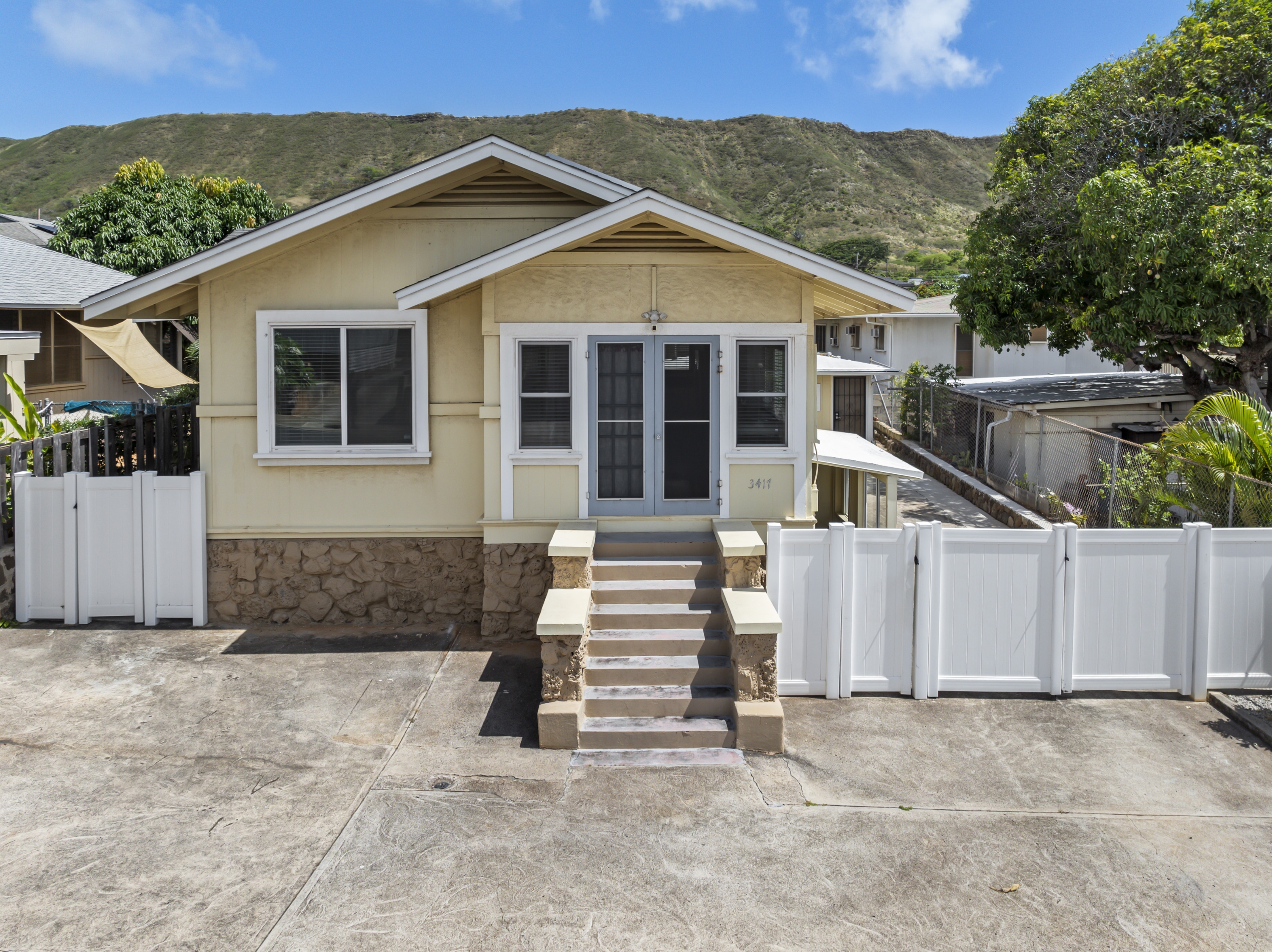 3417 Edna Street